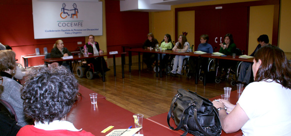 20131031_COCEMFE_Mujer_4_web