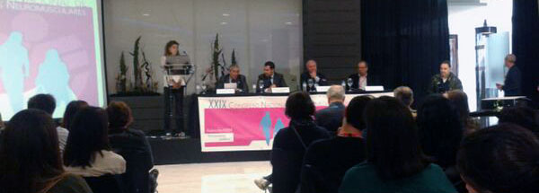 Juan Manuel Moreno, secretario de Estado de Servicios Sociales e Igualdad, segundo por la izquierda, durante la inauguración del Congreso