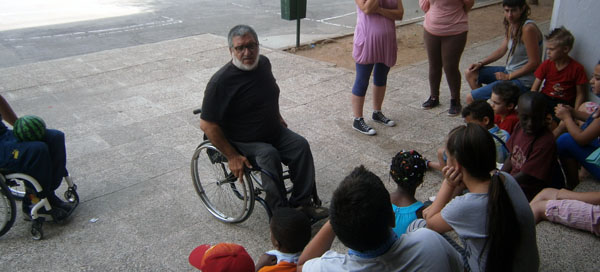 Charla impartida en uno de los colegios dentro de la campaña No pases de Rueda a Rueda