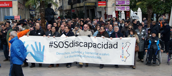 Marcha convocada por el CERMI CV