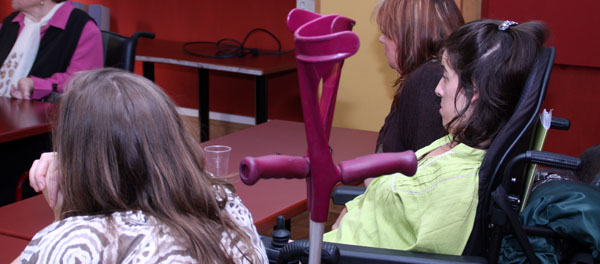 Varias mujeres con discapacidad en un curso