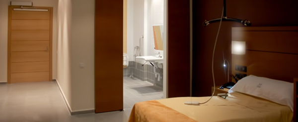 Una habitación piloto del CAI de COCEMFE Alicante