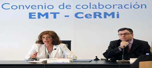 La alcaldesa de Madrid, Ana Botella y el presidente de CERMI Comunidad de Madrid, Javier Font