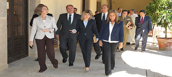 Ana Mato acompaña a S.M. la Reina a la inauguración de las obras de accesibilidad para personas con discapacidad realizadas en el Monasterio de San Jerónimo de Yuste