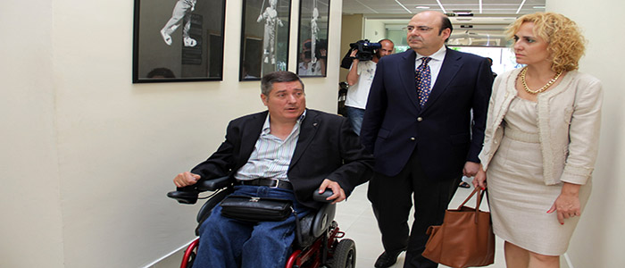 El presidente de FEGRADI, Martín Ortega, mostró a Sebastián Pérez y Marta Nievas las distintas salas ocupacionales y de estancia diurna