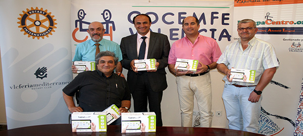 Acto de entrega de las tabletas