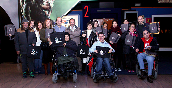 Foto de familia con todos los participantes