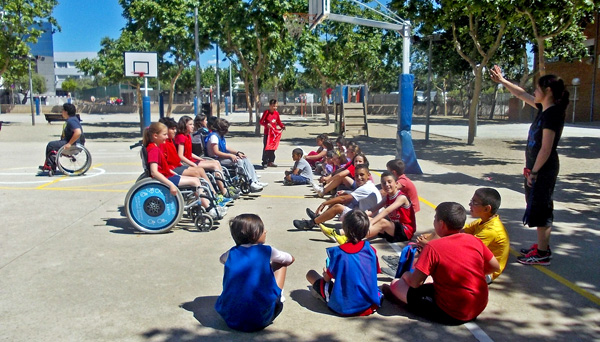 Campaña de concienciación escolar de COCEMFE Tarragona Federación Mestral