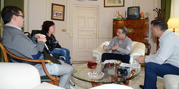 Cocemfe-CR reunido con el presidente de la Diputación Provincial