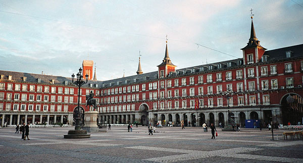 Plaza_Mayor_Madrid