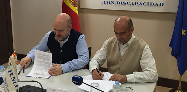 Tomas Castillo (derecha) y Luis Cayo Pérez