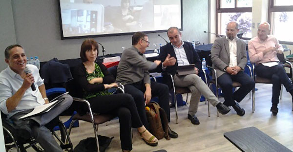 foto tertulia Tercer Sector