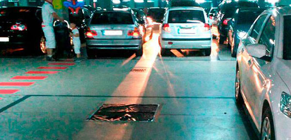 Denunica_plazas_aparcamiento