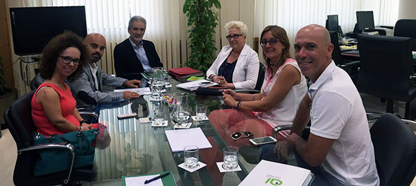 Andalucía Inclusiva traslada al consejero de Salud veinte medidas en materia de