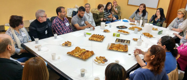 Mesa debate sobre el empleo de las personas en riesgo de exclusión social