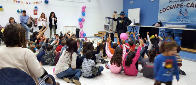 III Fiesta Infantil de la Primavera de COCEMFE Cáceres