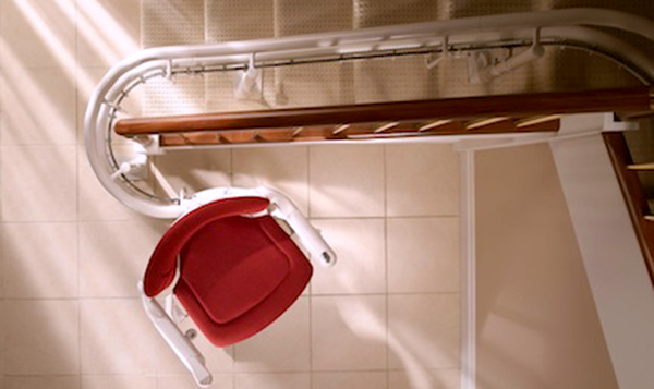 Salvaescaleras de Stannah Stairlift - Imagen con licencia CC 1.0