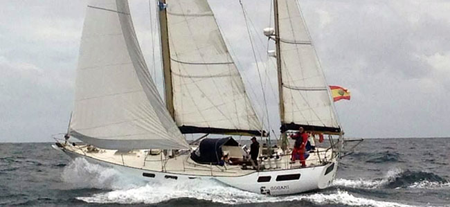 El velero Laion de COGAMI inicia temporada de verano en la Mariña Lucense