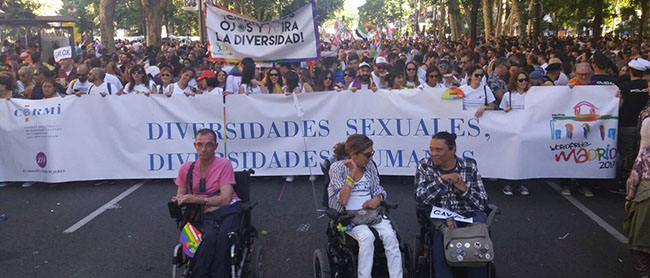 COCEMFE participa junto al CERMI en la manifestación del Orgullo