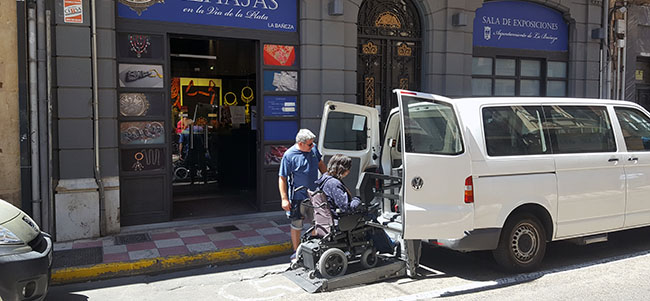Transporte y acompañamiento para el fomento de la autonomía