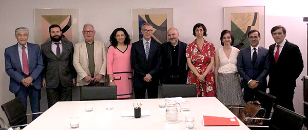 Reunión del CERMI con el ministro de Cultura y Deporte, José Guirao