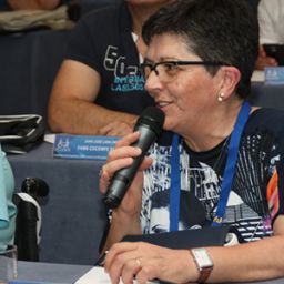 Josefina Lezcano durante su participación en la Asamblea General de COCEMFE del año 2015