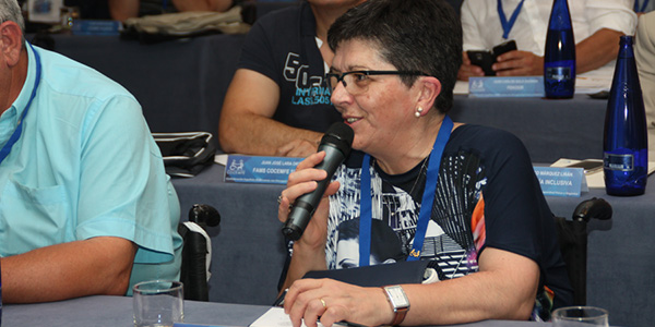 Josefina Lezcano durante su participación en la Asamblea General de COCEMFE del año 2015