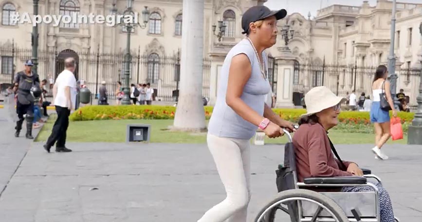 Personas con discapacidad en Perú reclaman el bono social por el COVID-19 al Gobierno