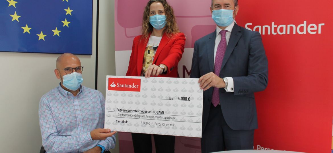 Entrega da colaboración da Fundación Banco Santander a COGAMI