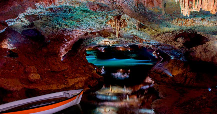 La Coves de Sant Josep de la Vall d’Uixó dispondrán de una barca accesible