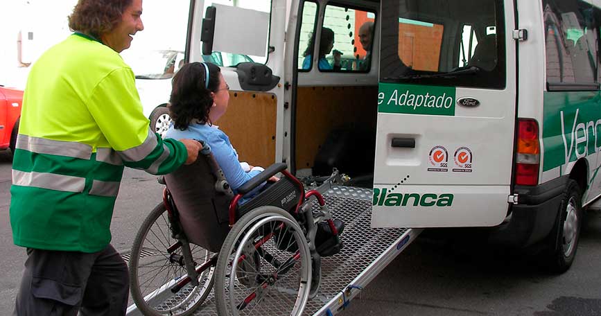 COCEMFE Castelló denuncia la falta de taxis adaptados en la provincia.