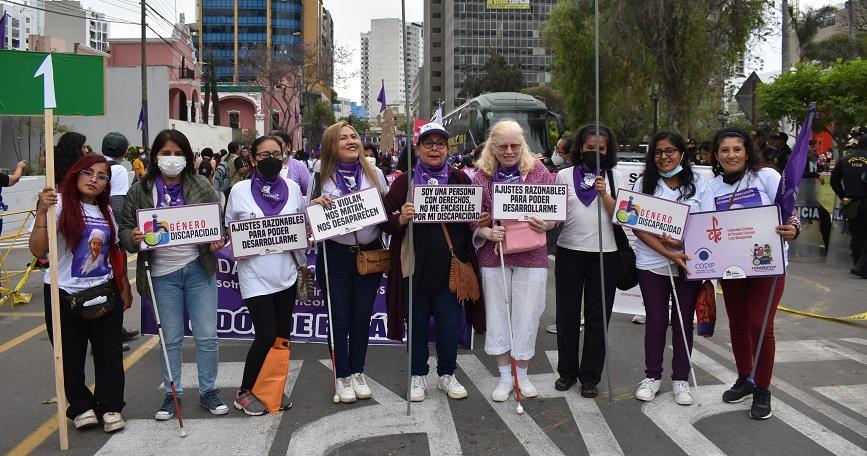 Manifestación del 25N en Perú
