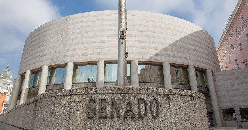 Fachada del Senado