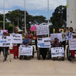 Manifestación de mujeres con discapacidad en Perú
