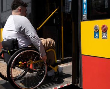 FAMMA denuncia los problemas de accesibilidad en los autobuses de la Comunidad de Madrid.
