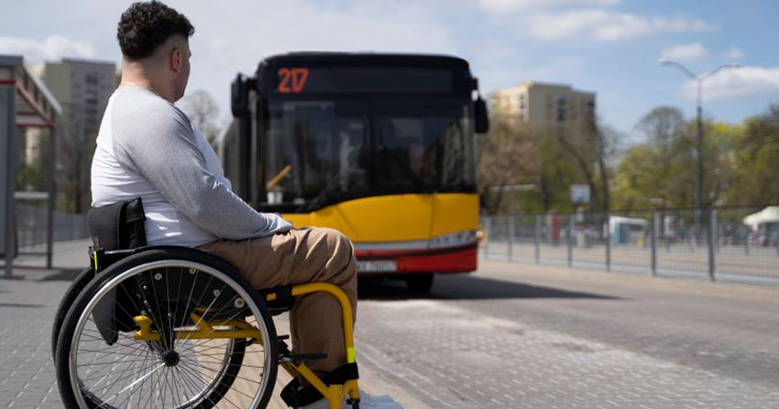FAMMA crea un espacio web para denunciar problemas de accesibilidad en el transporte