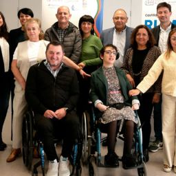 Representantes del Ministerio de Derechos Sociales visitan el Proyecto Rumbo en Castilla y León