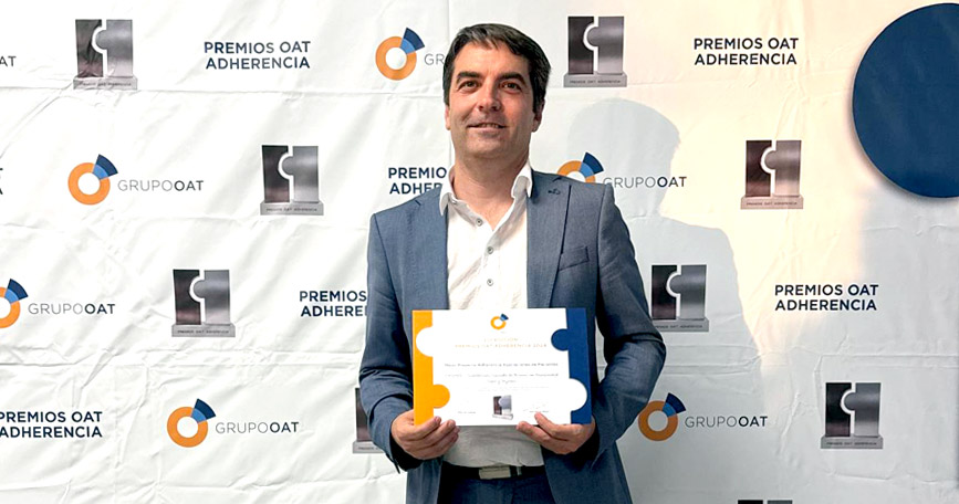 COCEMFE recibe reconocimiento en los Premios OAT Adherencia 2024 por su estudio sobre acceso y adherencia a tratamientos en personas con discapacidad.