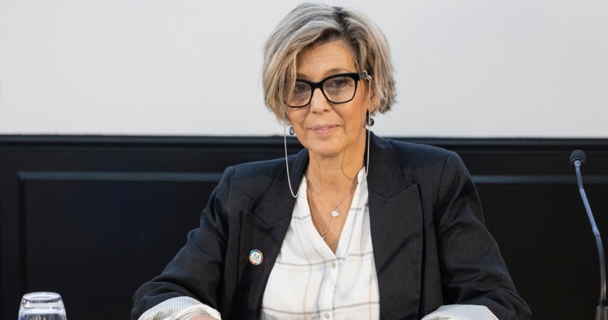 Eva Pérez Bech, vicepresidenta de COCEMFE, en un acto público