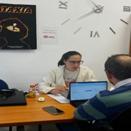 Nueva sede accesible de la Federación de Ataxias de España (FEDAES) en Ciudad Real, adaptada para personas con ataxia.