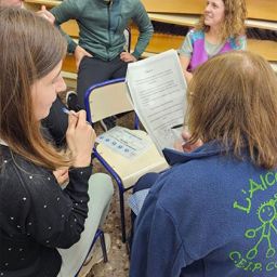 Docentes reciben formación en educación inclusiva y accesibilidad educativa dentro del proyecto EdInTIC de COCEMFE CV.