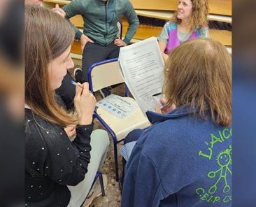 Docentes reciben formación en educación inclusiva y accesibilidad educativa dentro del proyecto EdInTIC de COCEMFE CV.
