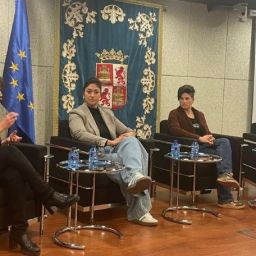 Conversatorio sobre mujer, discapacidad y empleo organizado por COCEMFE Castilla y León en el Consejo Económico y Social de Castilla y León.