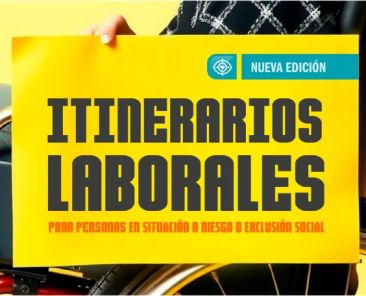 Persona usuaria de silla de ruedas sostiene cartel del Programa de Itinerarios Laborales de COCEMFE Alicante.