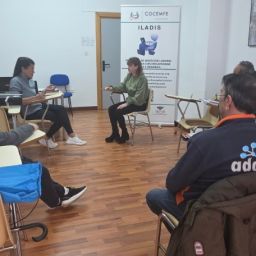 Sesión formativa del curso de comercio impulsado por COCEMFE Cáceres dentro del proyecto ILADIS.