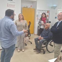 Responsables institucionales visitan COCEMFE Castelló y conocen sus programas de formación y empleo para personas con discapacidad