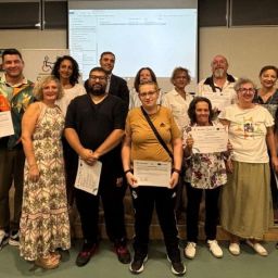 Personas participantes en la formación de camarero/a de pisos de CLM Inclusiva COCEMFE en Cuenca.
